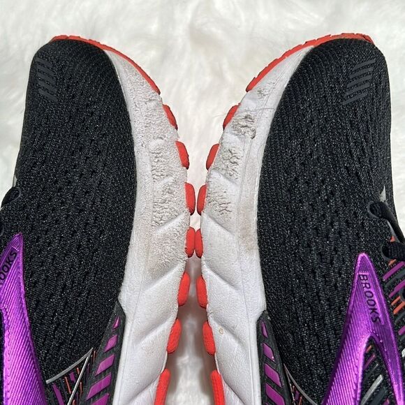 Brooks Adrenaline GTS 19 size 6.5M.  B69 - Picture 12 of 12